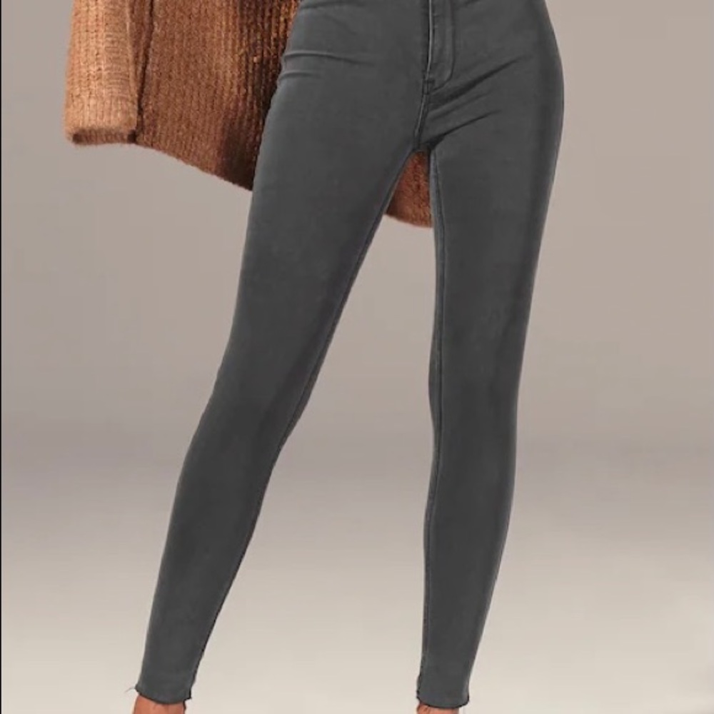 Ultra High Rise Grey Jeggings from Abercrombie